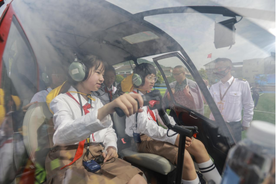 四川尊龙凯时乐学旅游有限公司 - 尊龙凯时