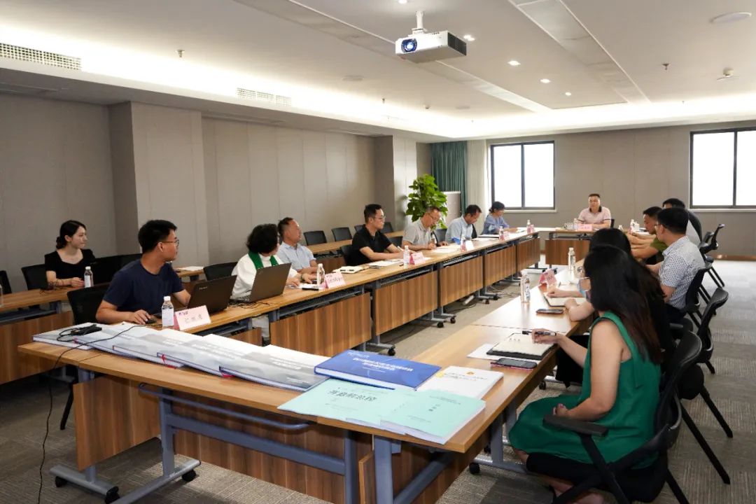集团组织召开危害控制委员会聚会 - 尊龙凯时