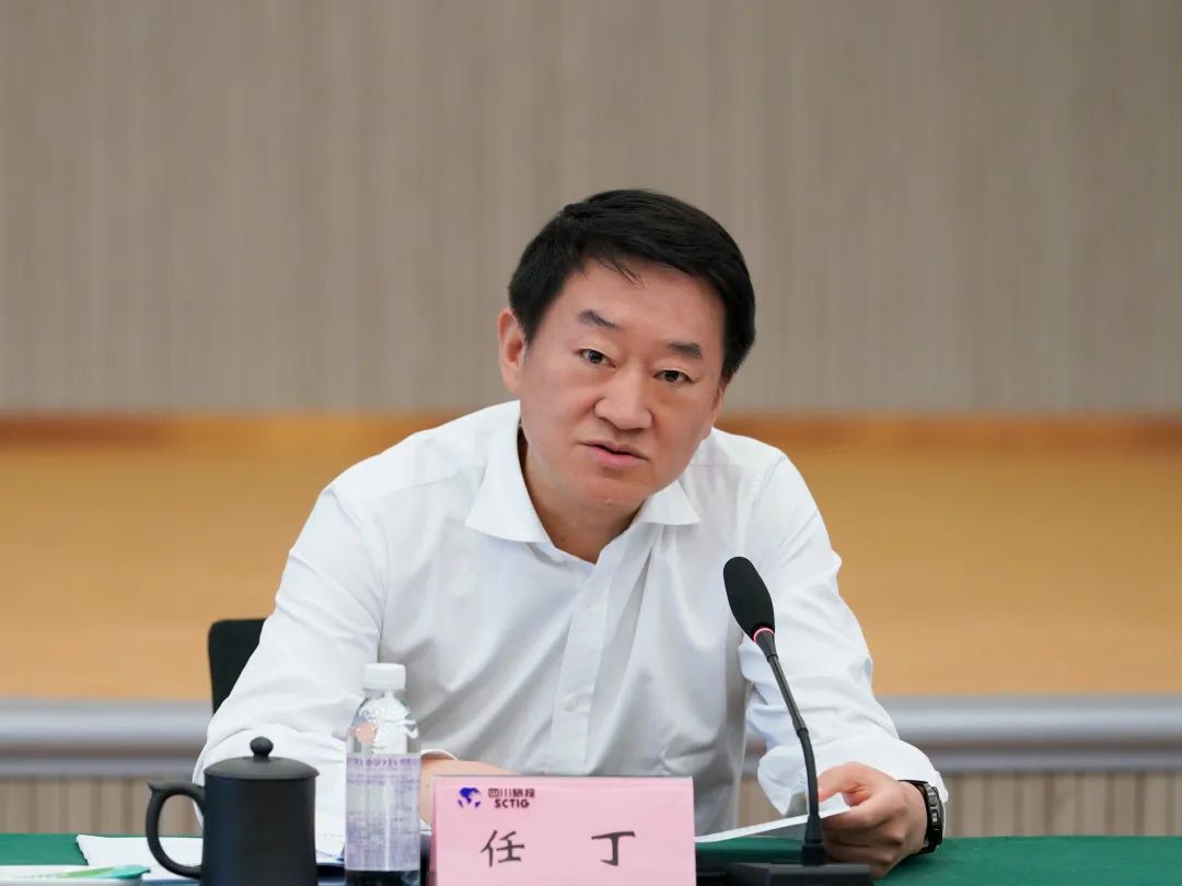 尊龙凯时集团召开2021年度司理层向董事会述职报告会 - 尊龙凯时