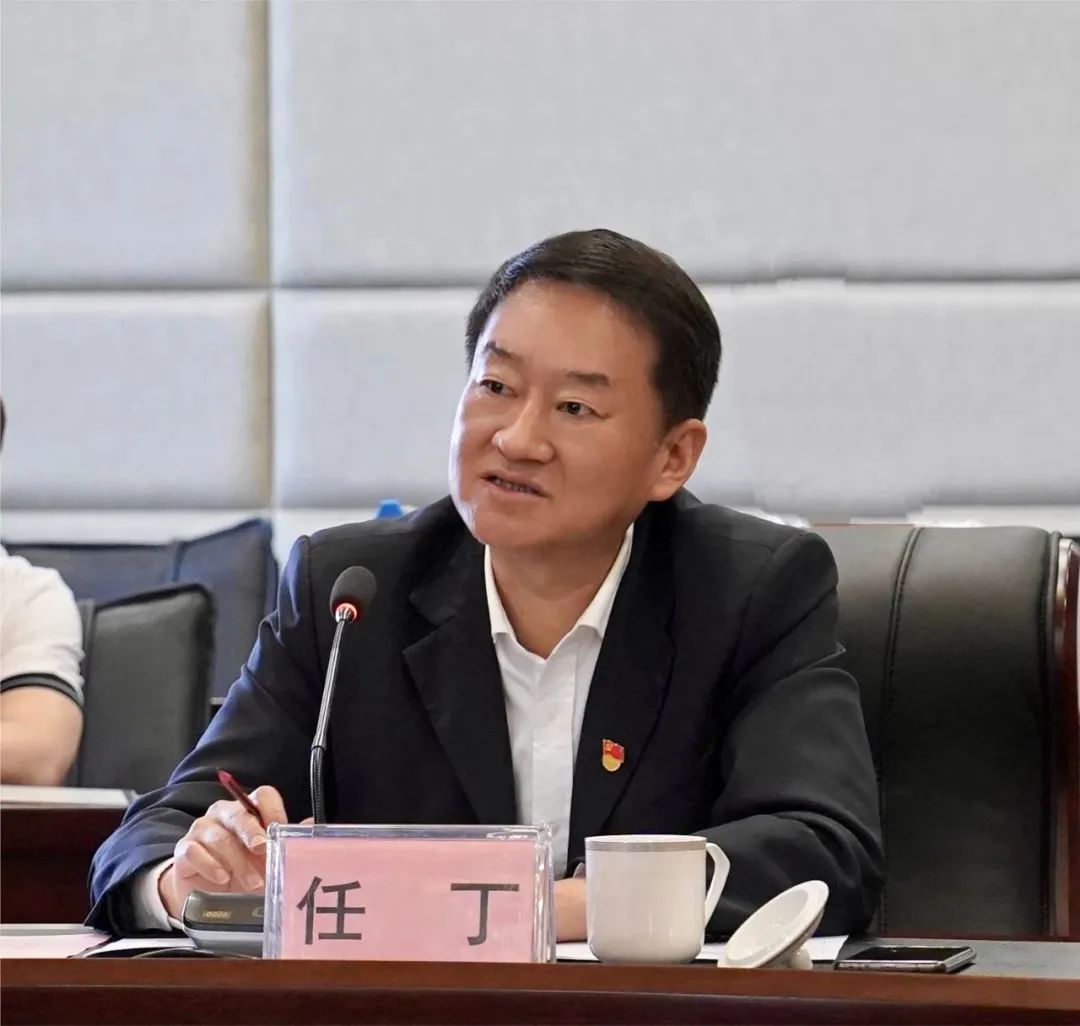 四川省尊龙凯时集团党委书记、董事长任丁率队赴昆明市调研考察 - 尊龙凯时