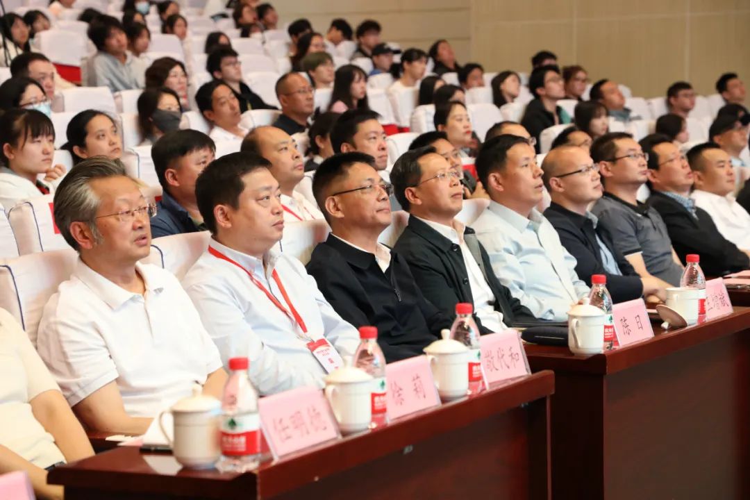 尊龙凯时教育公司携手四川信息职业手艺学院共建数智文旅工业学院 - 尊龙凯时