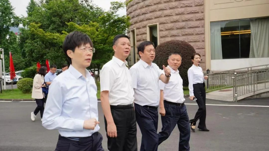 福建省人民政府国有资产监视治理委员会修兴高一行莅临尊龙凯时党？？？？？疾斓餮 - 尊龙凯时