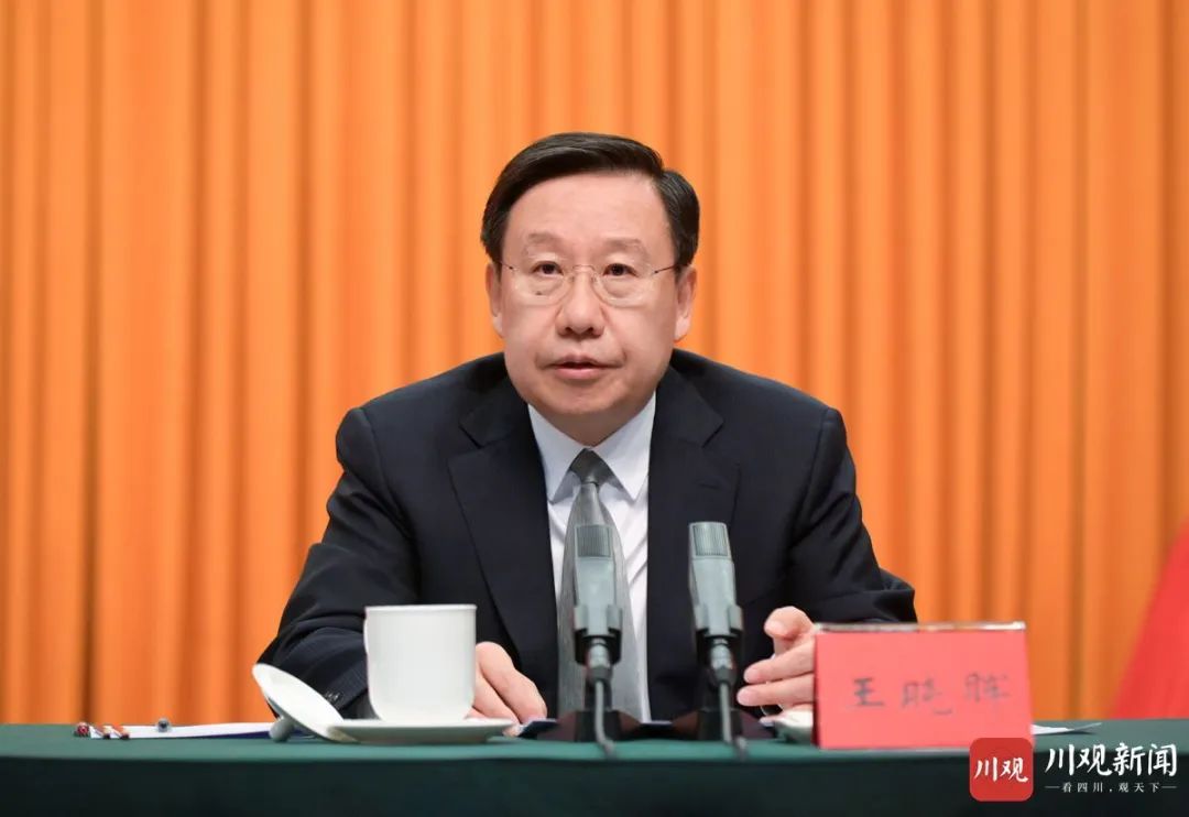 王晓晖在省纪委十二届四次全会上强调：坚持用刷新精神和严的标准管党治党，，，，坚定不移把党风廉政建设和反糜烂斗争向纵深推进 - 尊龙凯时