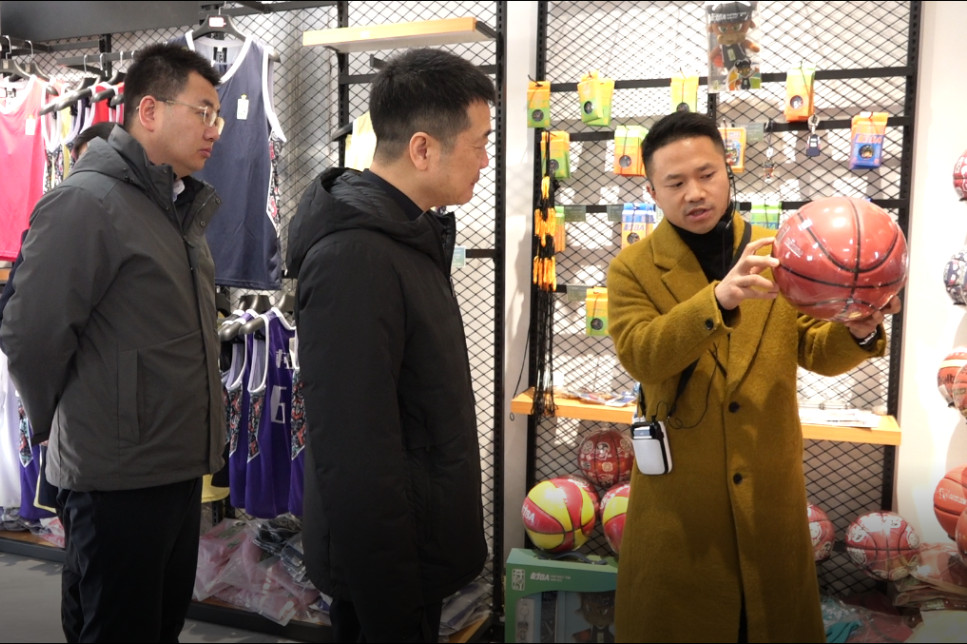 省尊龙凯时集团主要向导带队赴贵州台江县开展相助交流运动 - 尊龙凯时